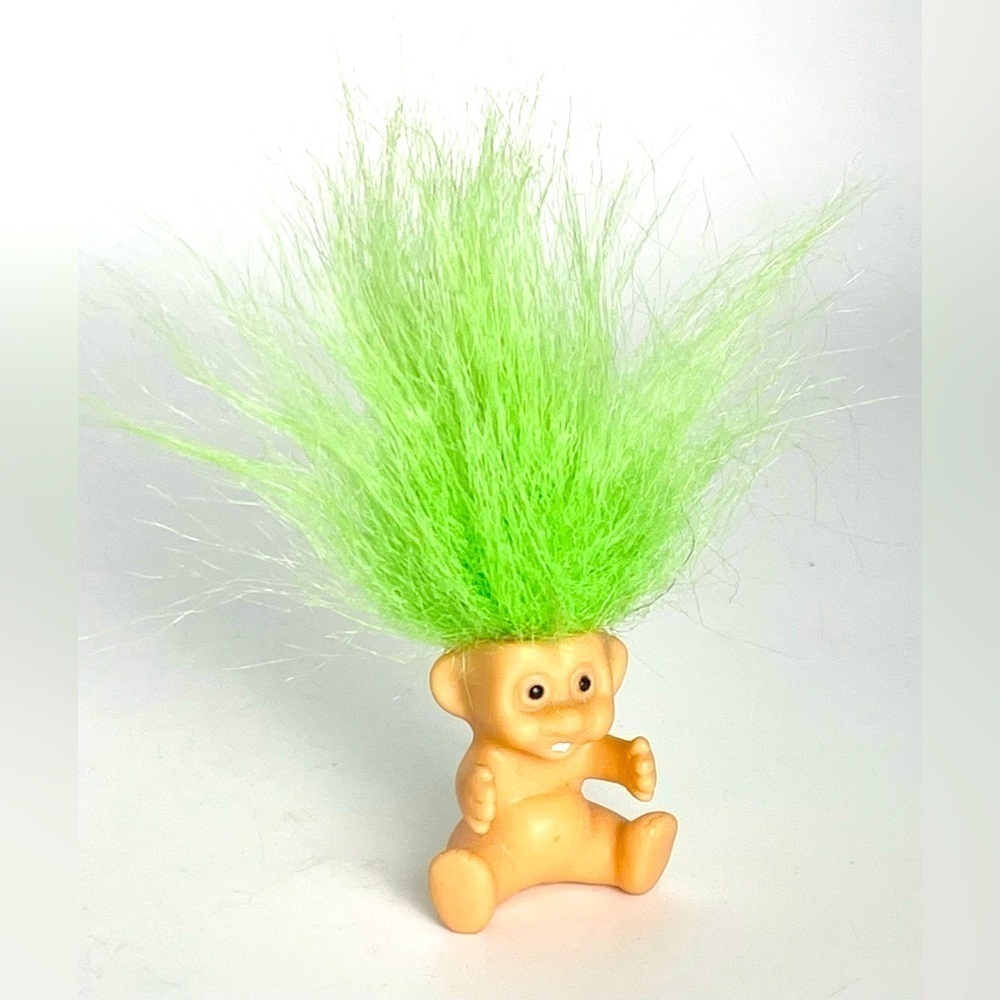 Good Luck Mini Pocket Troll with Teeth 1” Creata 1992 Green Hair Vintage Tiny